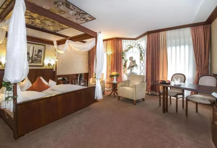 Juniorsviitti, Parkhotel Stadtallendorf