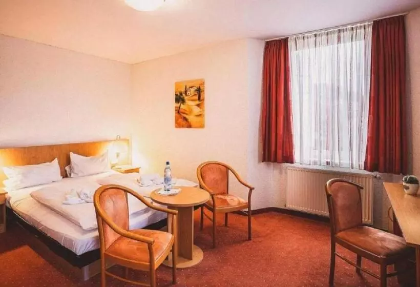 اتاق استاندارد, Waldhotel Soodener Hof
