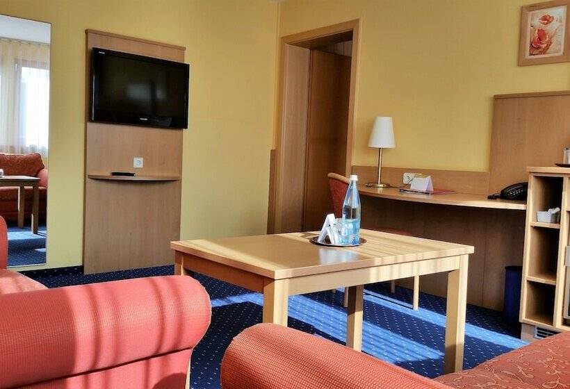 标准单人间, Altenberg