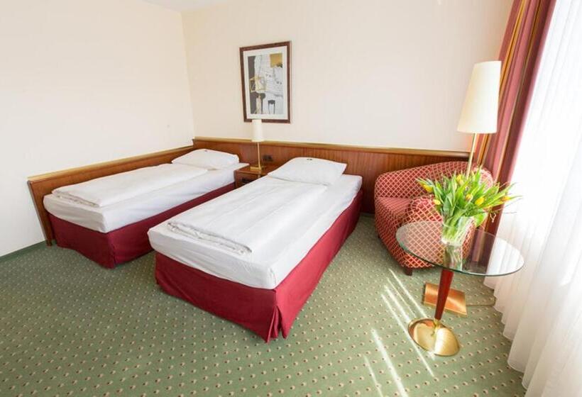Quarto Comfort, Amedia Siegen, Trademark Collection By Wyndham