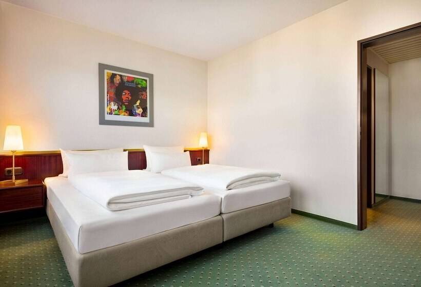 Suite Junior, Amedia Siegen, Trademark Collection By Wyndham