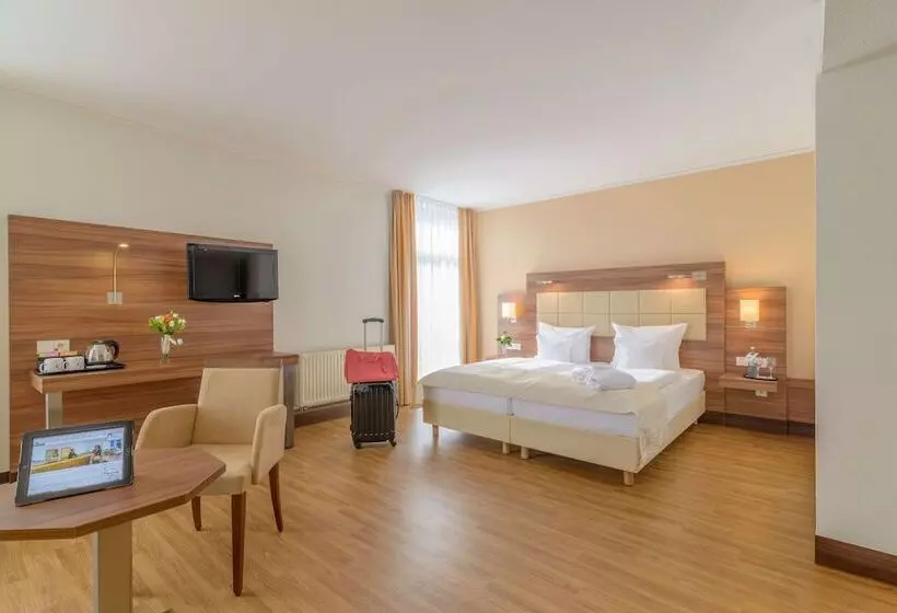 اتاق کلاس بیزنس, Best Western Plus Hotel Am Schlossberg