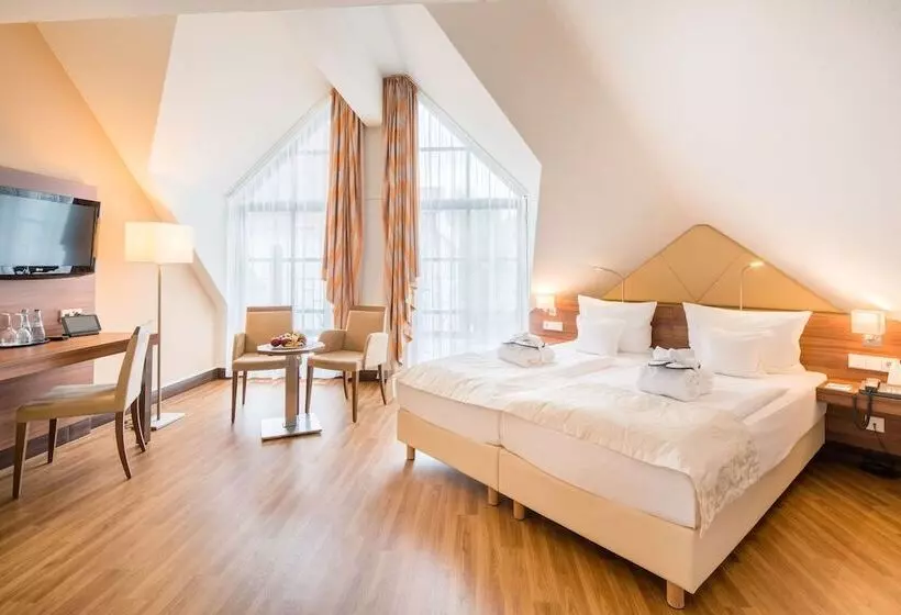 اتاق کلاس بیزنس, Best Western Plus Hotel Am Schlossberg