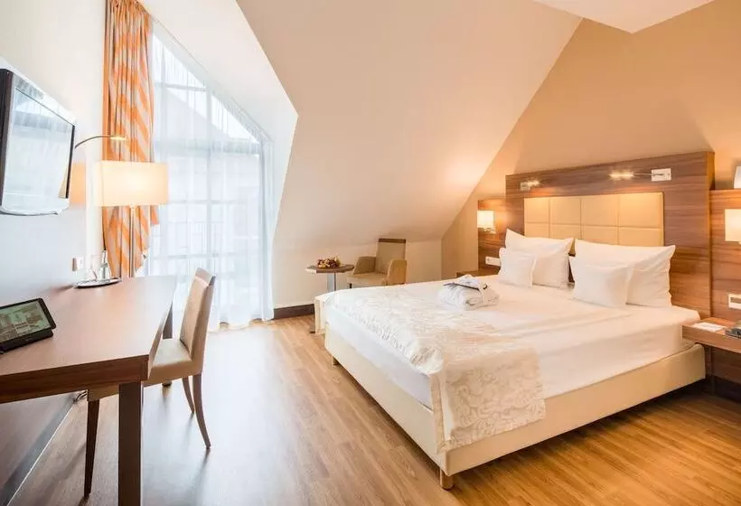 اتاق کلاس بیزنس, Best Western Plus Hotel Am Schlossberg
