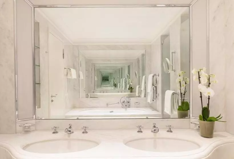 اتاق سوپریور, Brenners Park Hotel & Spa An Oetker Collection