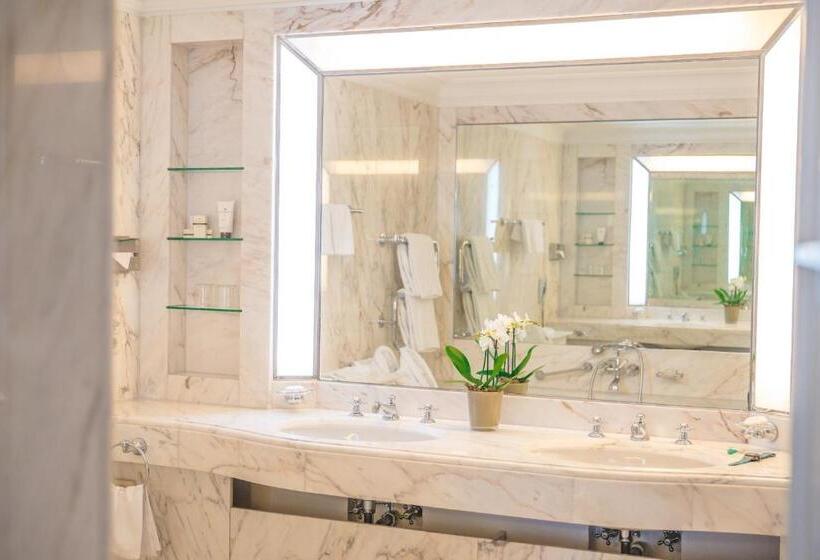 디럭스 룸, Brenners Park Hotel & Spa   An Oetker Collection