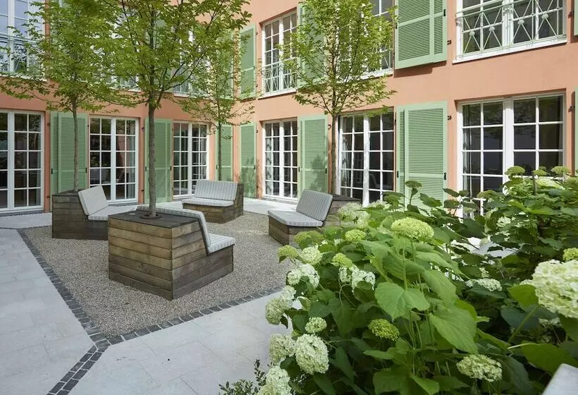 اتاق سوپریور, Brenners Park Hotel & Spa An Oetker Collection