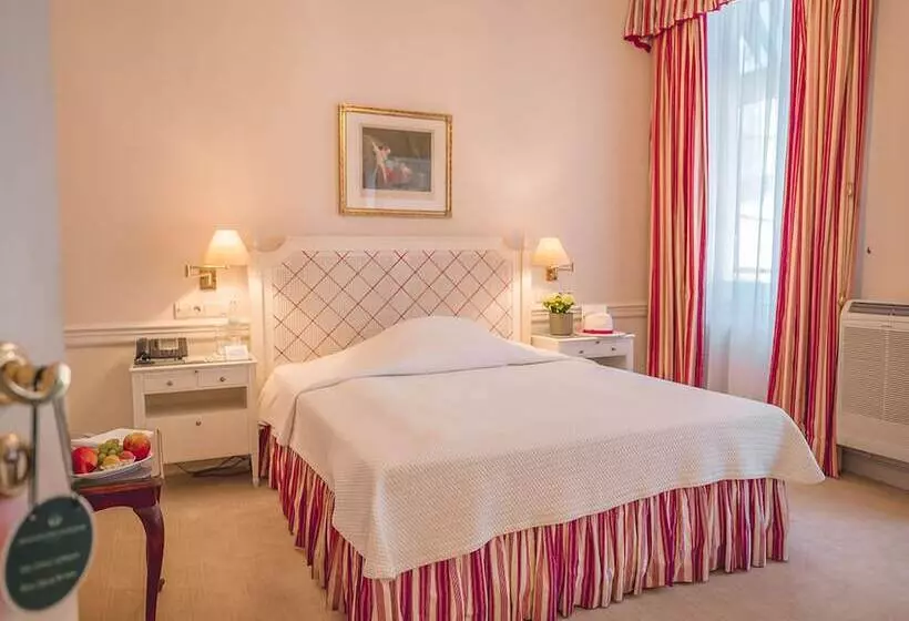 اتاق استاندارد یک نفره, Brenners Park Hotel & Spa An Oetker Collection