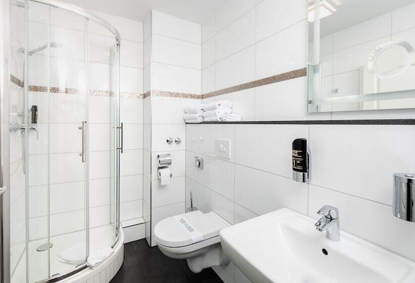 Quarto Triplo Comfort, City Hotel Kaiserhof