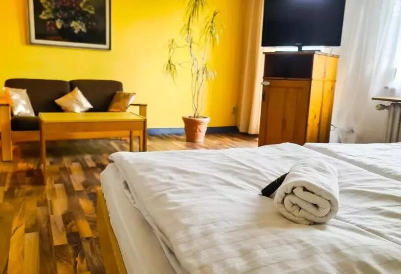 バルコニー付きデラックスルーム, City Hotel Pforzheim