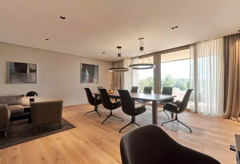 Suite, Der öschberghof Golf Resort Des Jahres 2024