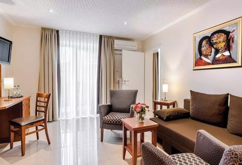 Superior-huone, Gartenhotel Heusser