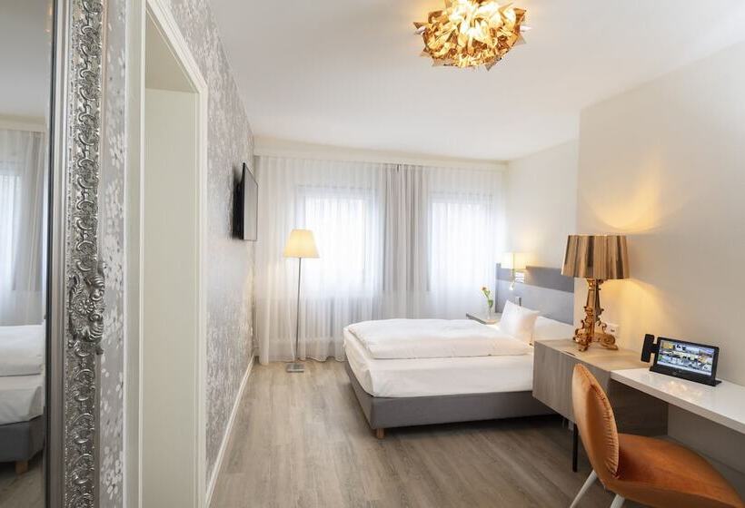 标准单人间, Krone S