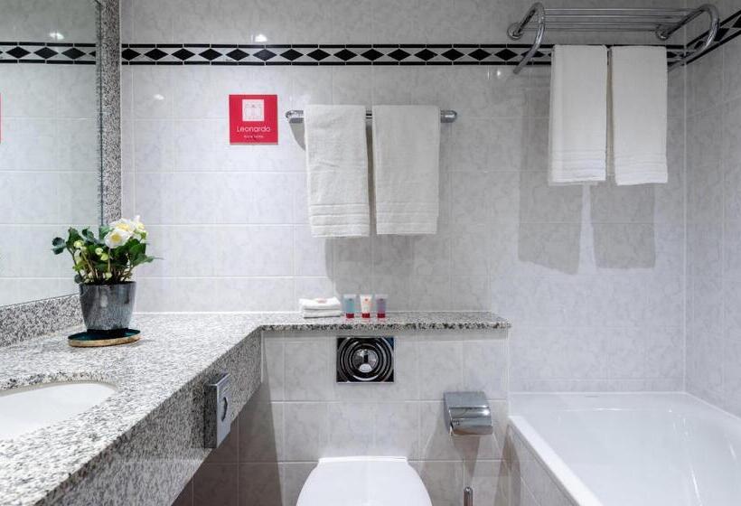 غرفة كومفورت ثلاثية, Leonardo Royal Hotel Frankfurt