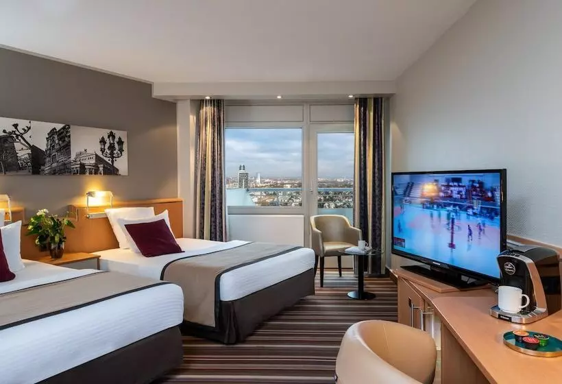 اتاق استاندارد, Leonardo Royal Hotel Frankfurt