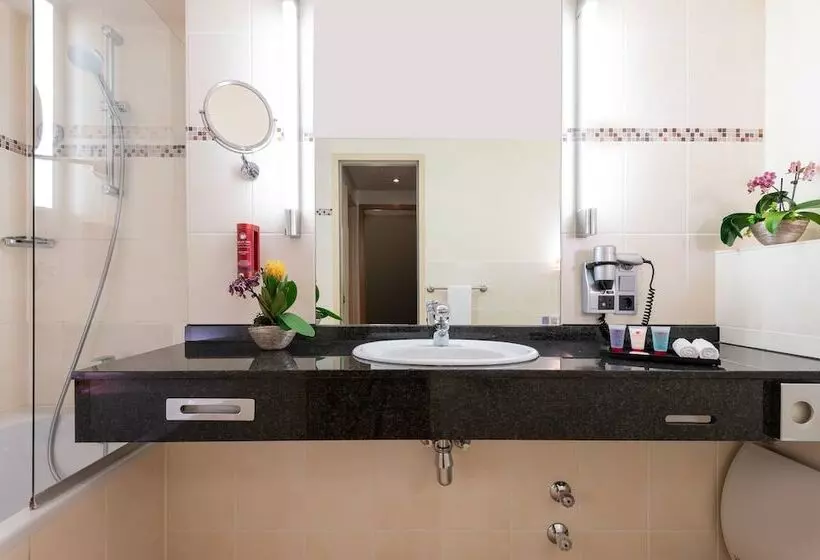 Executive-huone, Leonardo Royal Hotel Frankfurt