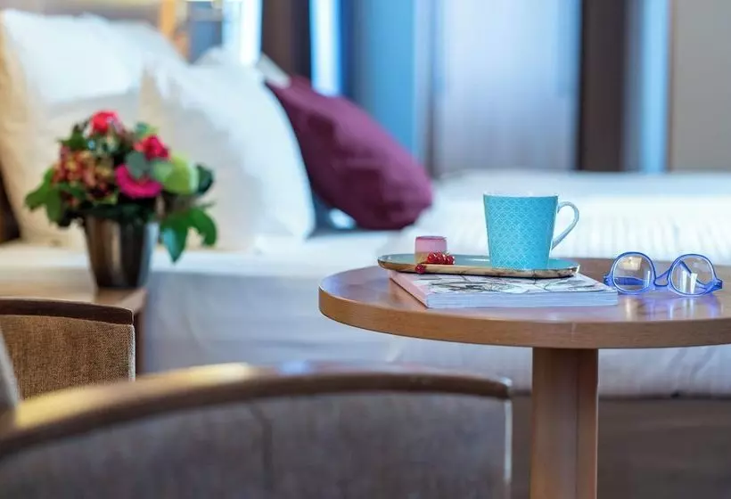 Superior-huone, Leonardo Royal Hotel Frankfurt