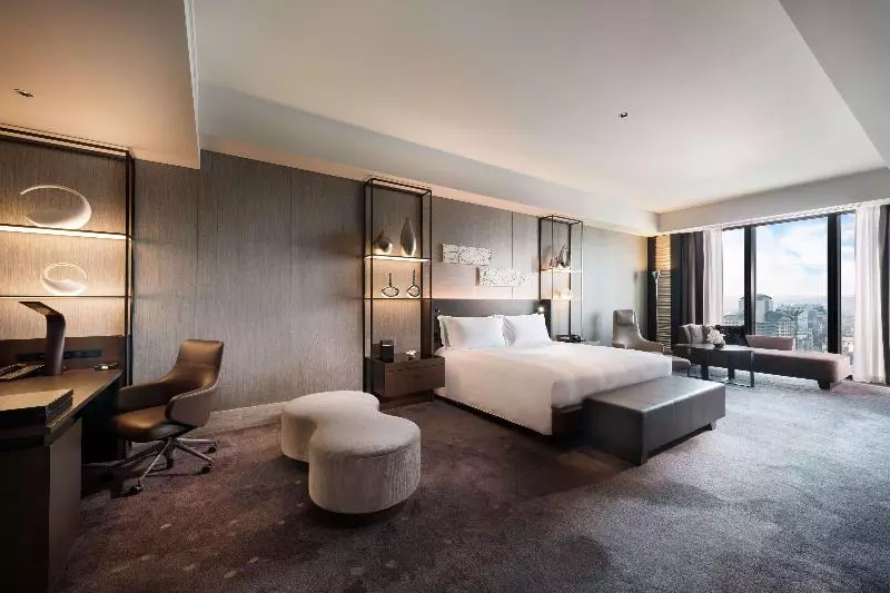 Superior-huone, Leonardo Royal Hotel Frankfurt