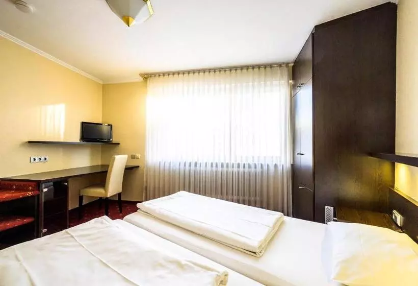 スタンダードルーム, Plaza Inn Rieker Stuttgart Hauptbahnhof