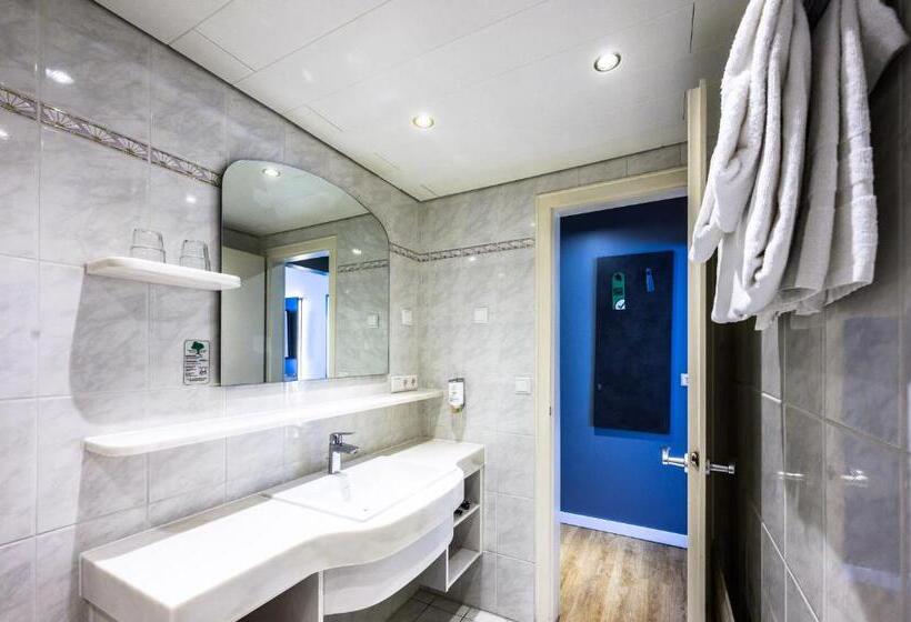 Standard-huone, Plaza Inn Rieker Stuttgart Hauptbahnhof