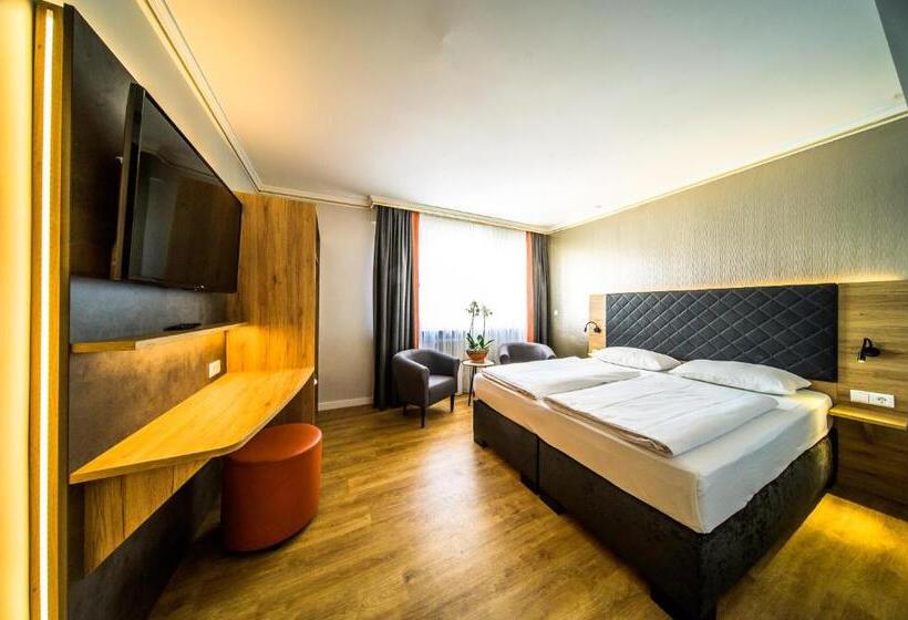 Standard-huone, Plaza Inn Rieker Stuttgart Hauptbahnhof