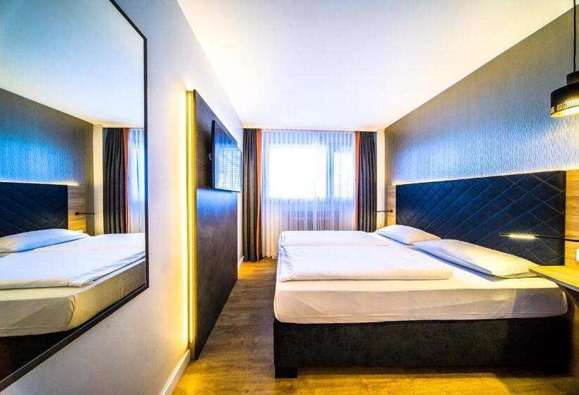 Standard-huone, Plaza Inn Rieker Stuttgart Hauptbahnhof