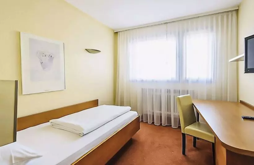 スタンダードシングルルーム, Plaza Inn Rieker Stuttgart Hauptbahnhof