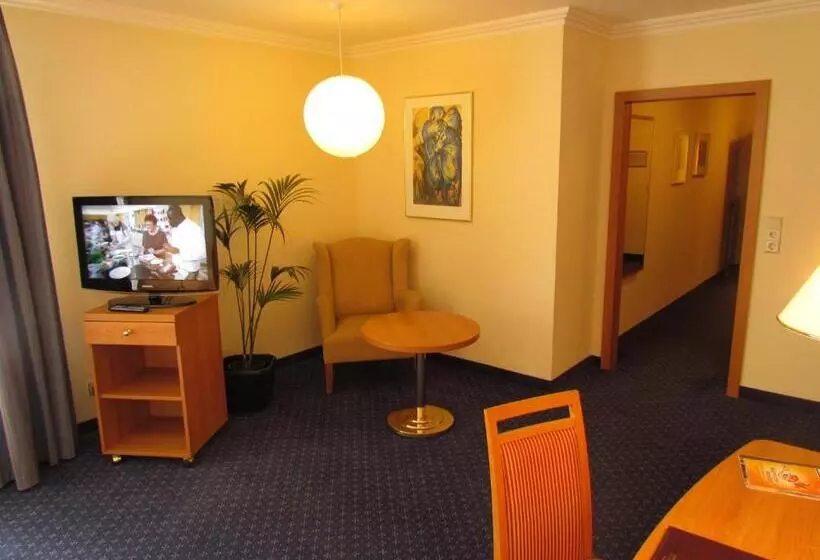 اتاق خانوادگی, Parkhotel Bad Homburg