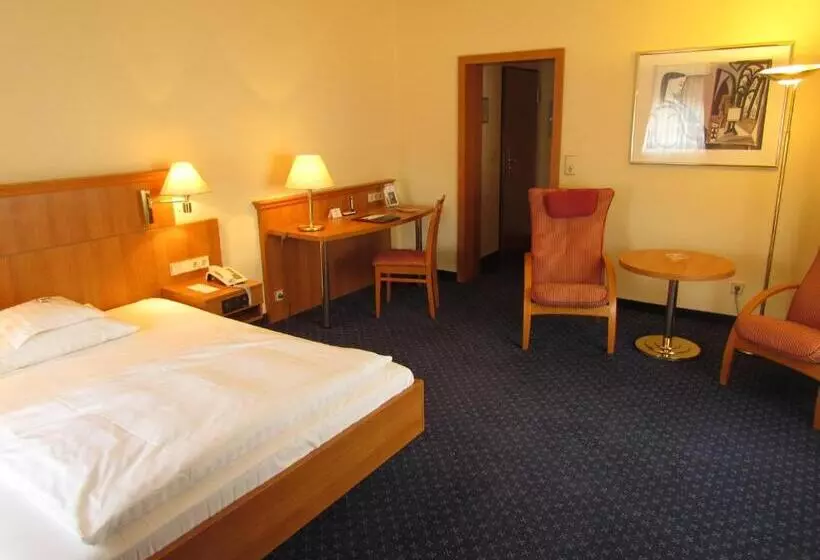 اتاق استاندارد, Parkhotel Bad Homburg