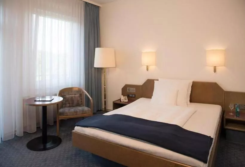 اتاق استاندارد, Parkhotel Bad Homburg