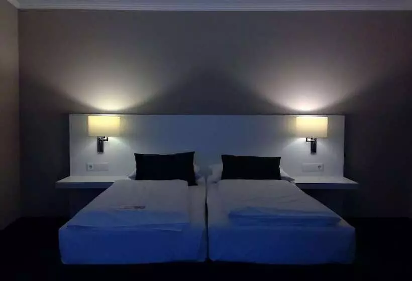 اتاق لوکس, Relexa Waldhotel Schatten Stuttgart