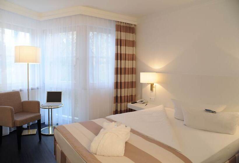 Номер Superior Одноместный, Relexa Waldhotel Schatten Stuttgart
