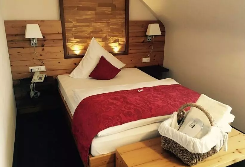 Standard Single Room, Restaurant Waldsägmühle
