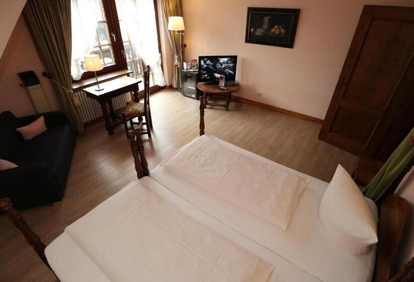 Номер Стандарт Трехместный, Schwarzwaldhotel Stollen