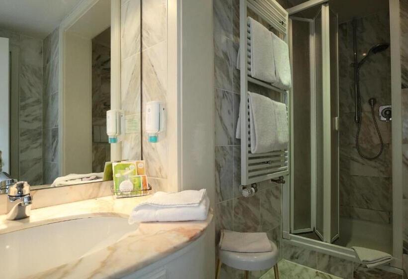 Четырехместный Номер Стандарт, Schwarzwaldhotel Stollen