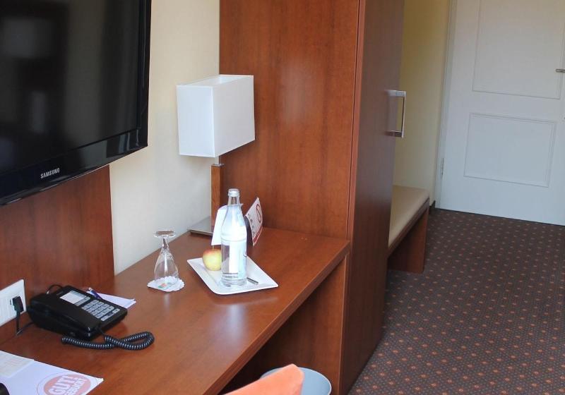 スタンダードシングルルーム, Stadt Gut Hotel Gasthof Goldener Adler