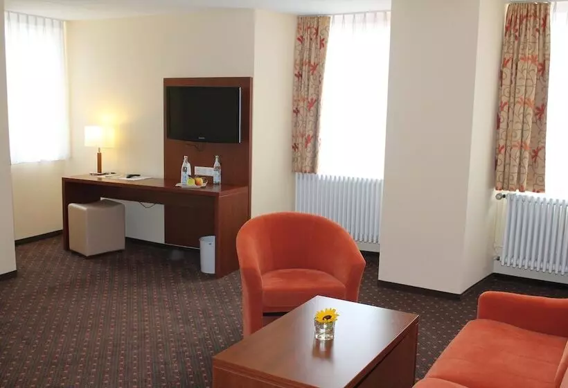スーペリアの４人部屋, Stadt Gut Hotel Gasthof Goldener Adler