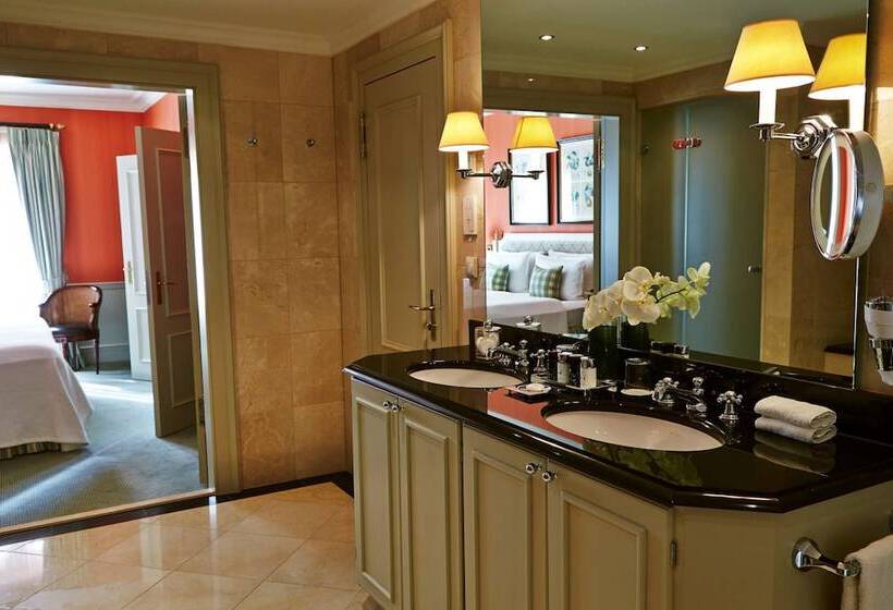 스탠다드 스튜디오, Steigenberger Icon Frankfurter Hof