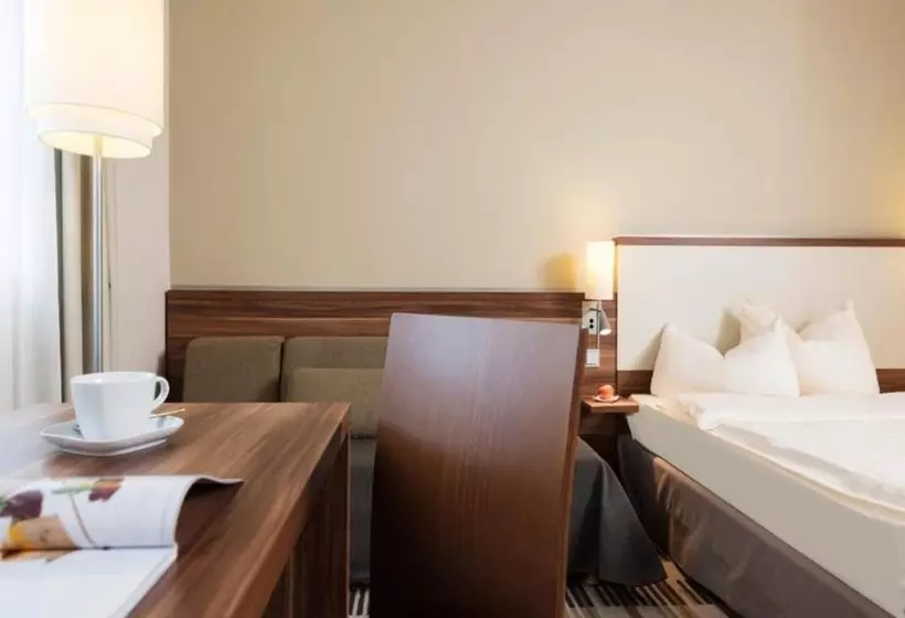 اتاق لوکس, Sunday Hotel Saarbrücken Süd
