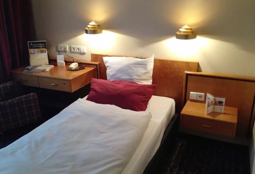 Standard Yhden Hengen Huone, Ringhotel Bundschu
