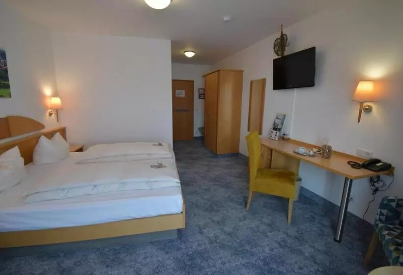 スタンダードトリプルルーム, Akzent Hotel Franziskaner
