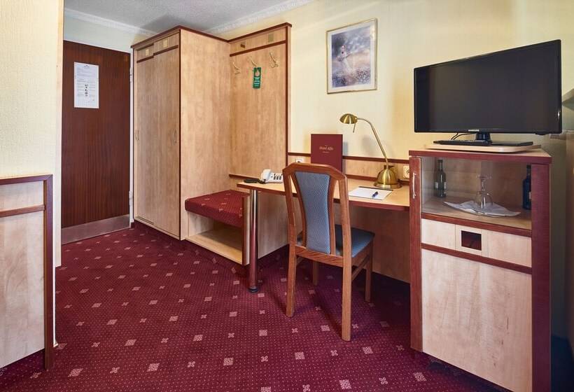 غرفة كومفورت فردية, Alfa City Centre