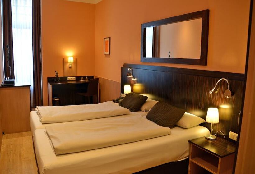 اتاق استاندارد, Arthotel Munich