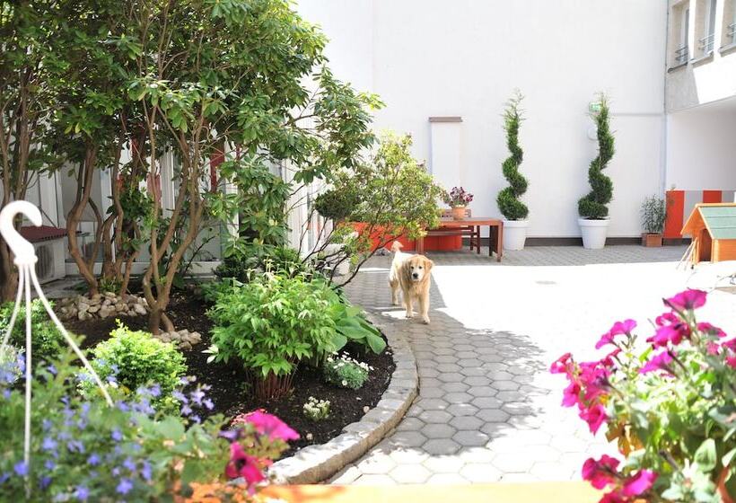 اتاق راحتی یک تخته, Arthotel Munich