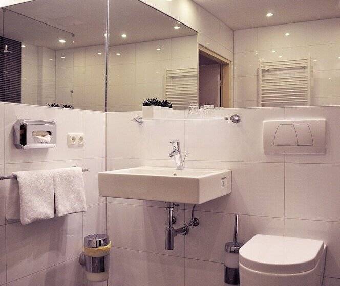 اتاق راحتی, Arthotel Munich