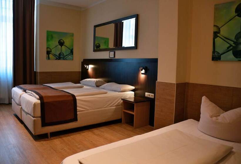 اتاق استاندارد سه نفره, Arthotel Munich