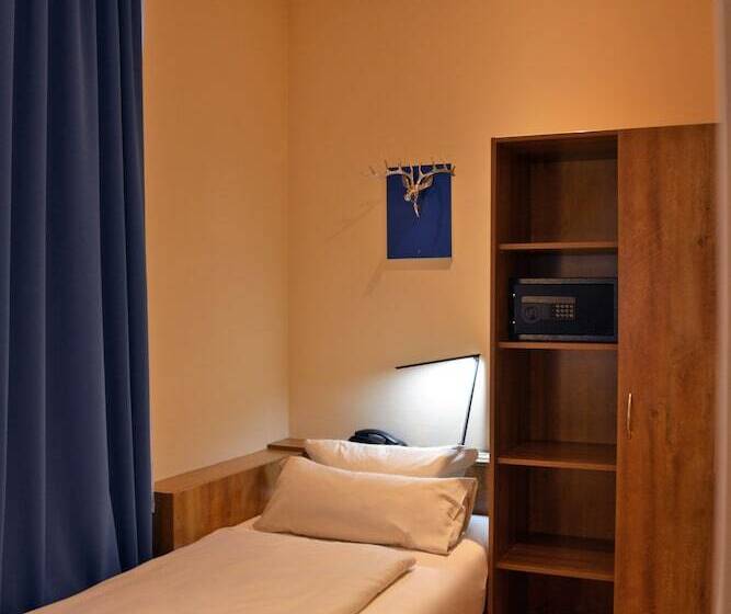 اتاق استاندارد یک نفره, Arthotel Munich