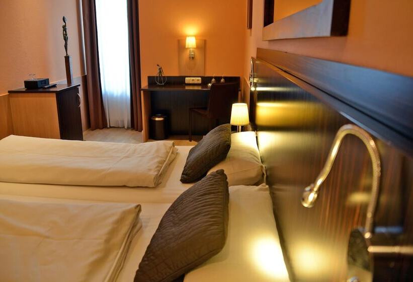 اتاق استاندارد, Arthotel Munich