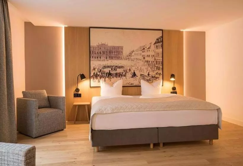 Suite, Bayerischer Hof