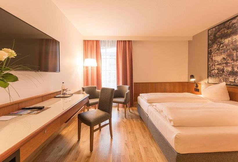 غرفة كلاسيكية, Bayerischer Hof